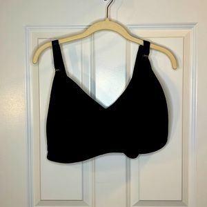 Torrid black bra size 50DD